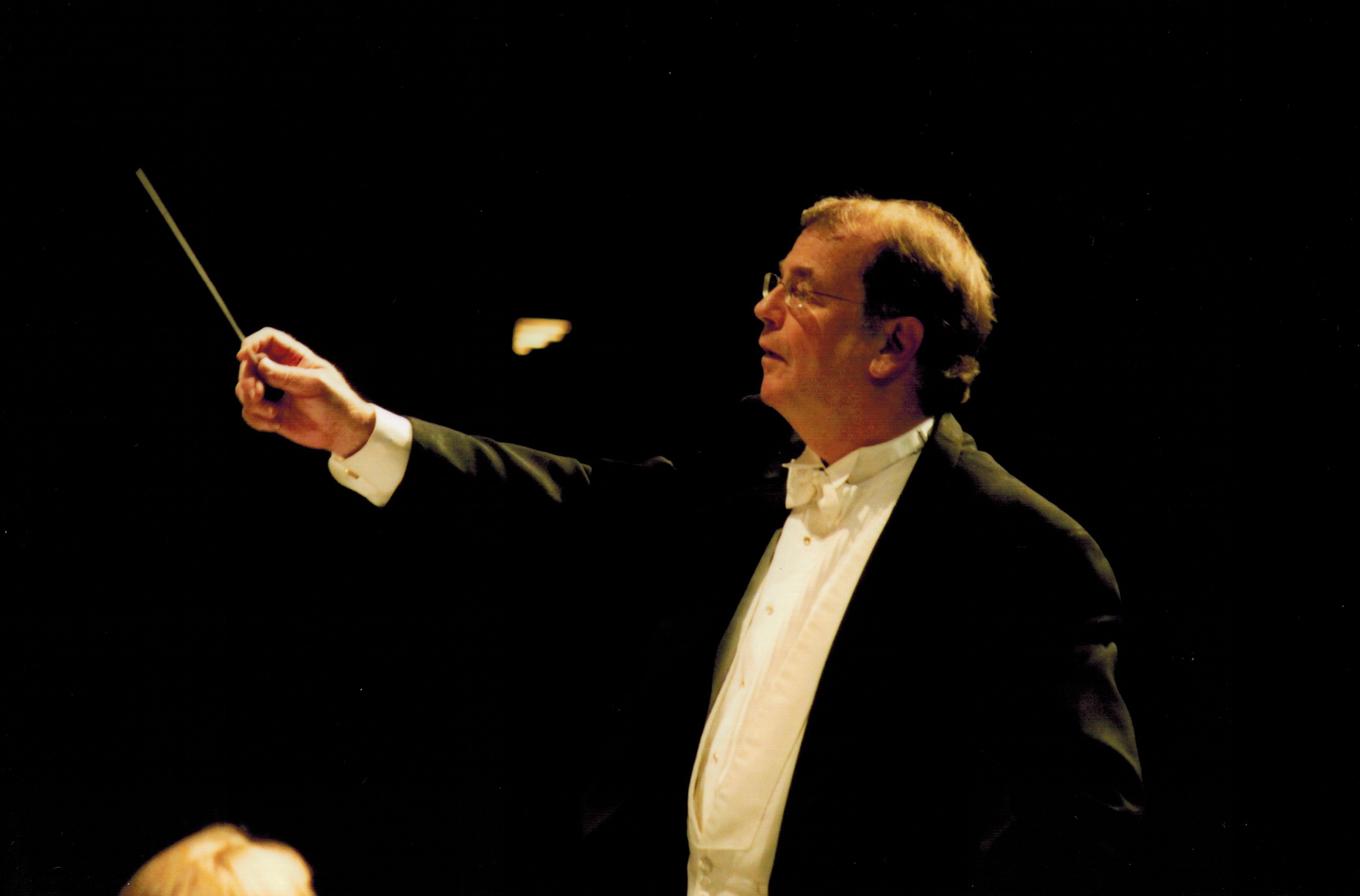  Conducting the Wind Symphony (2012) 