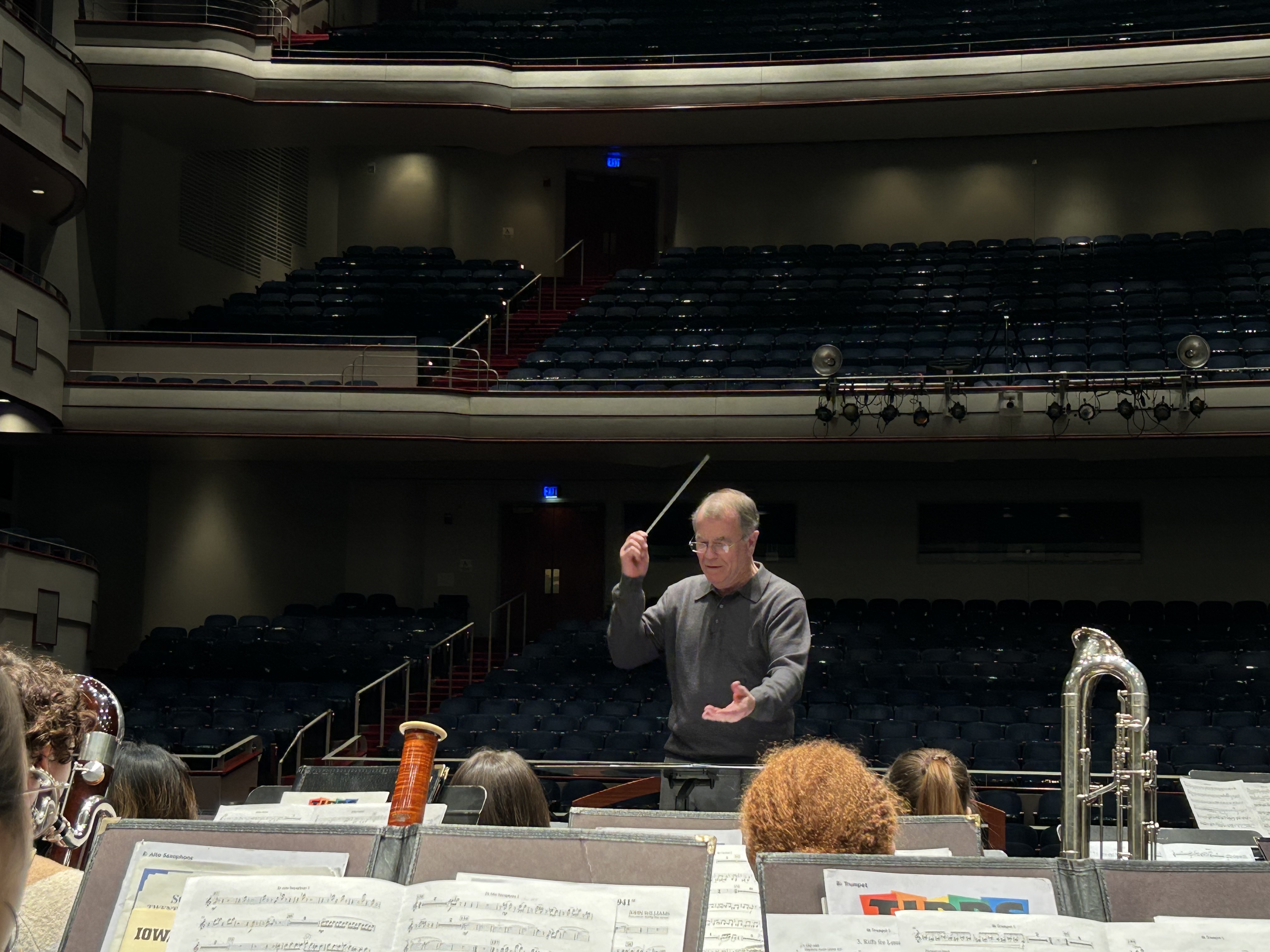  Moss rehearses the Univeristy of Iowa Symphony Band at the 88th ABA Convention (2023).  