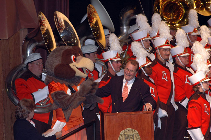  Dr. Moss with Freddie Falcon at Sounds of the Stadium (2004) in Kobcker Hall (photo: Bill Hayward) 
