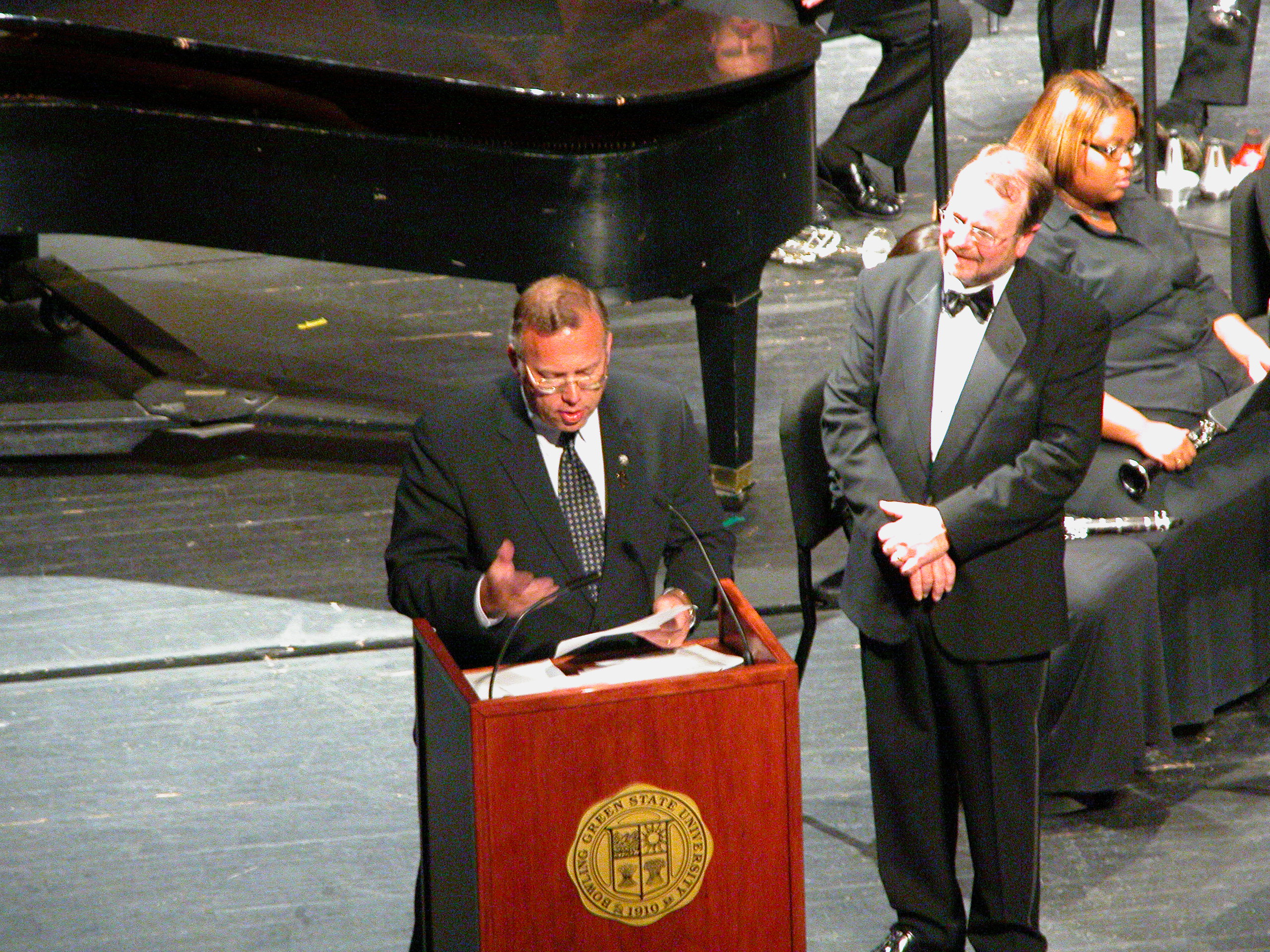  College of Musical Arts Dean Richard Kennell presents Lou Marini Sr. with an award at the BGSU Wind Ensemble concert (Fall, 2003) 